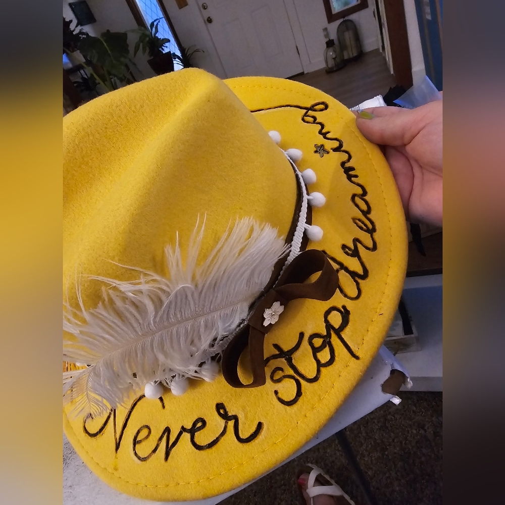 Felt fedora
